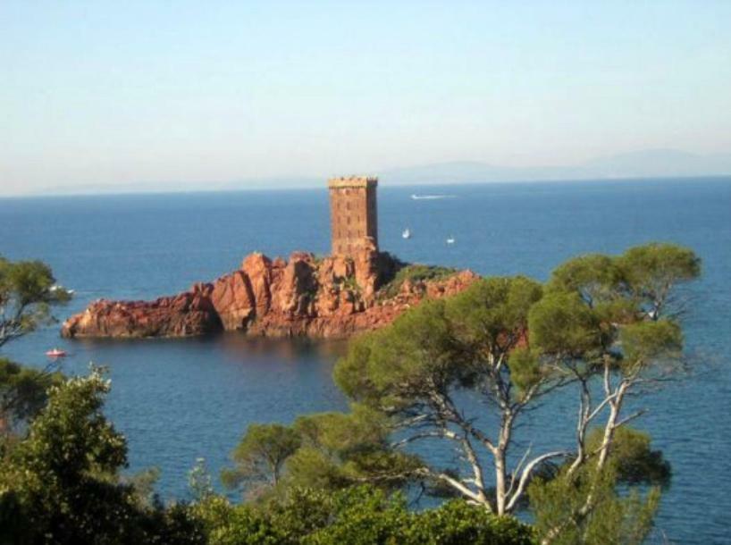 Le Petit Semaphore Saint-Raphaël Buitenkant foto